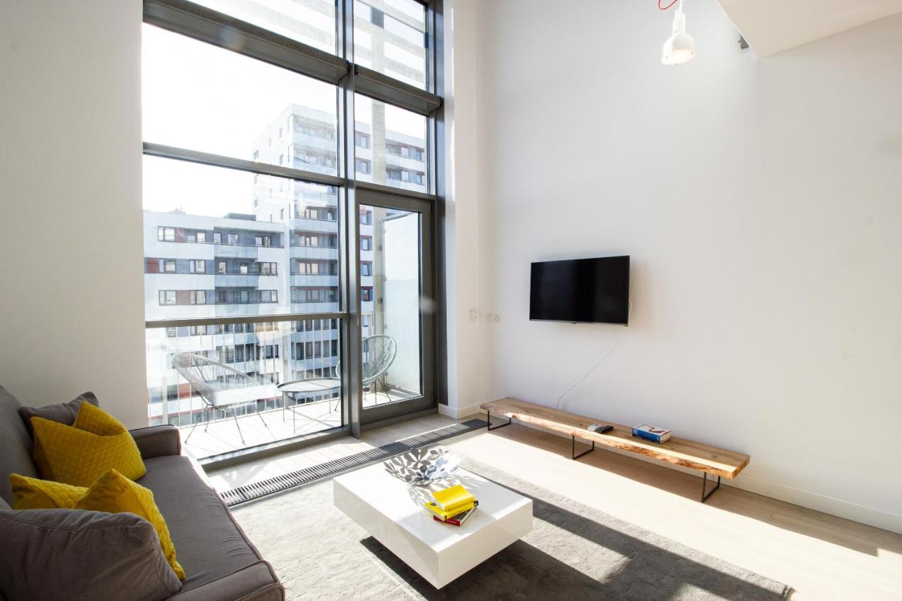 Qbik Loft Modern Apartment 华沙 外观 照片